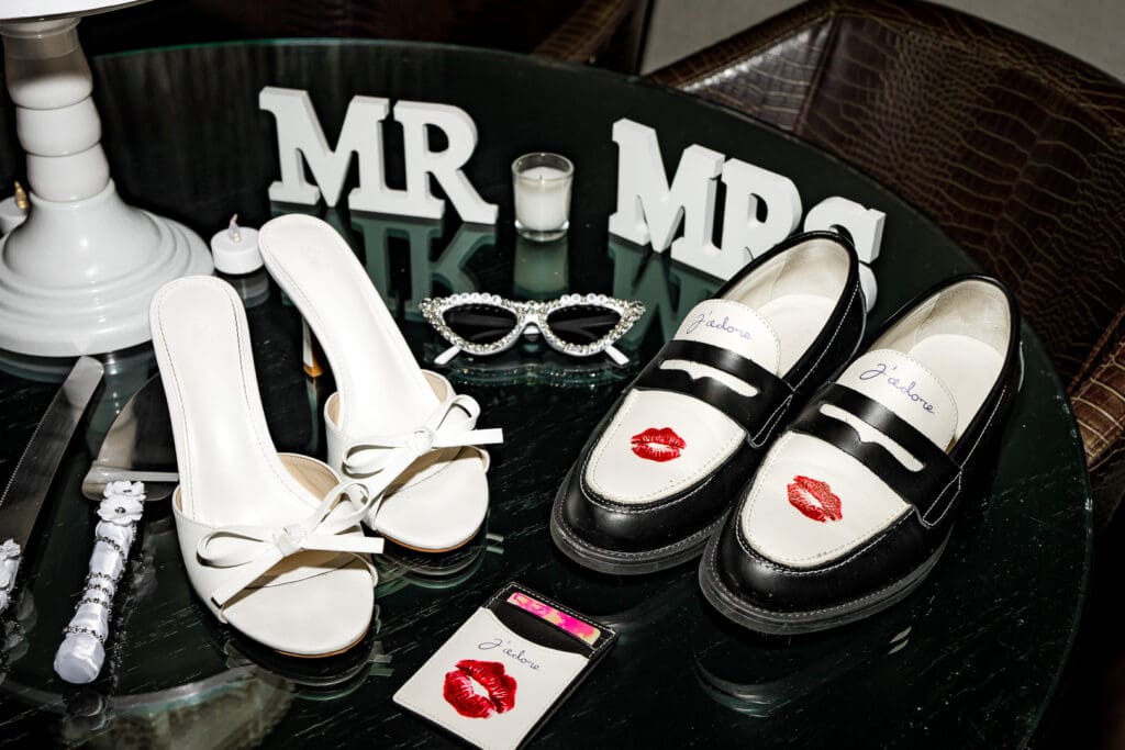stunning iconic las vegas elopement details 