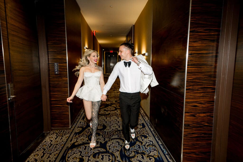 The Most Iconic Las Vegas Elopement You’ve Never Seen (But Wish You Were At)