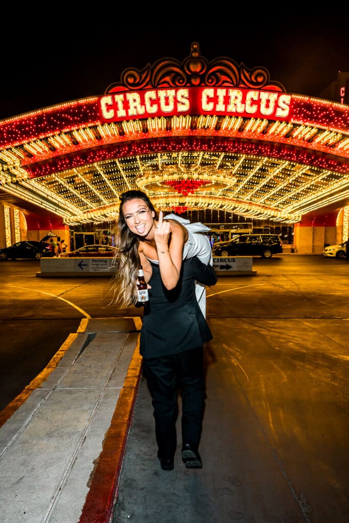 fun couple photos at circus circus 