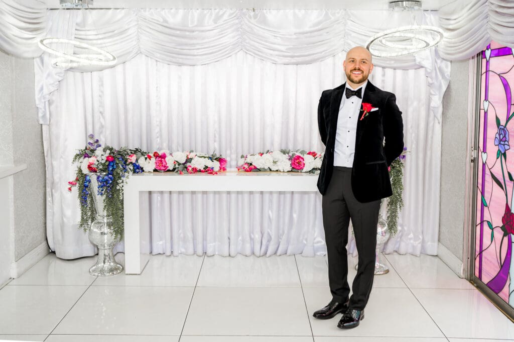 This Unfiltered Las Vegas Elopement Had Elvis, Champagne, and an Accidental Ass Crack!