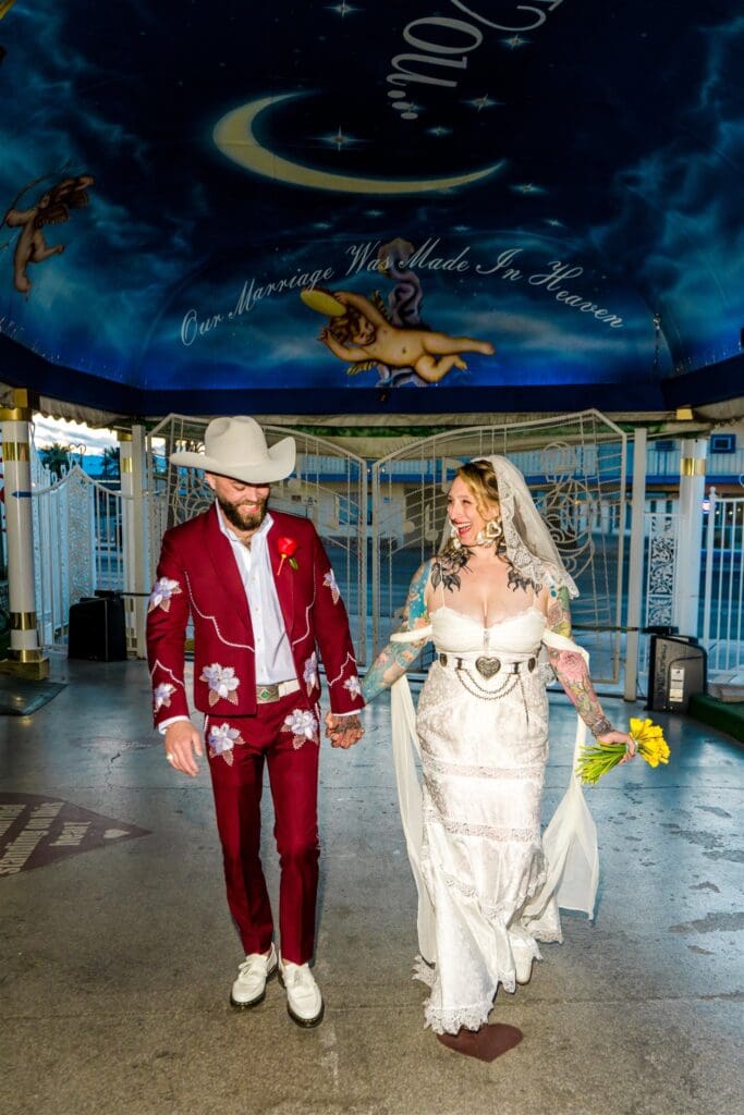 couple at their dream elopement in sin city