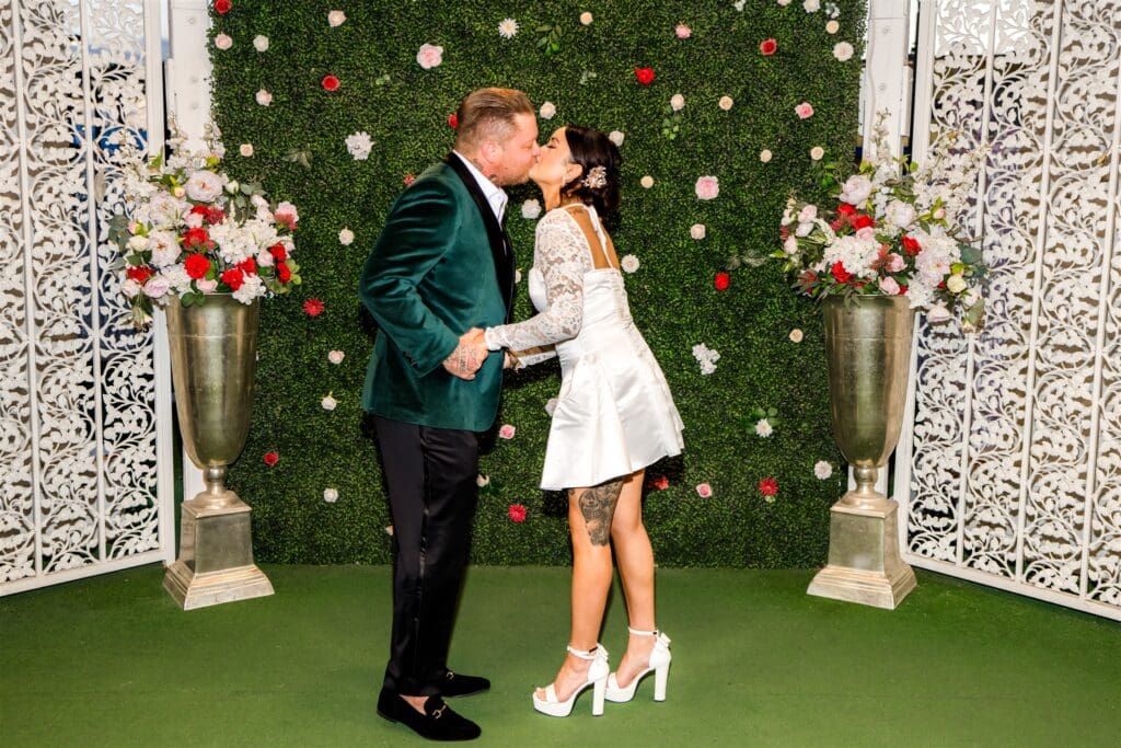 Bridal but Make It Rock & Roll: Little White Wedding Chapel Elopement You Can’t Miss