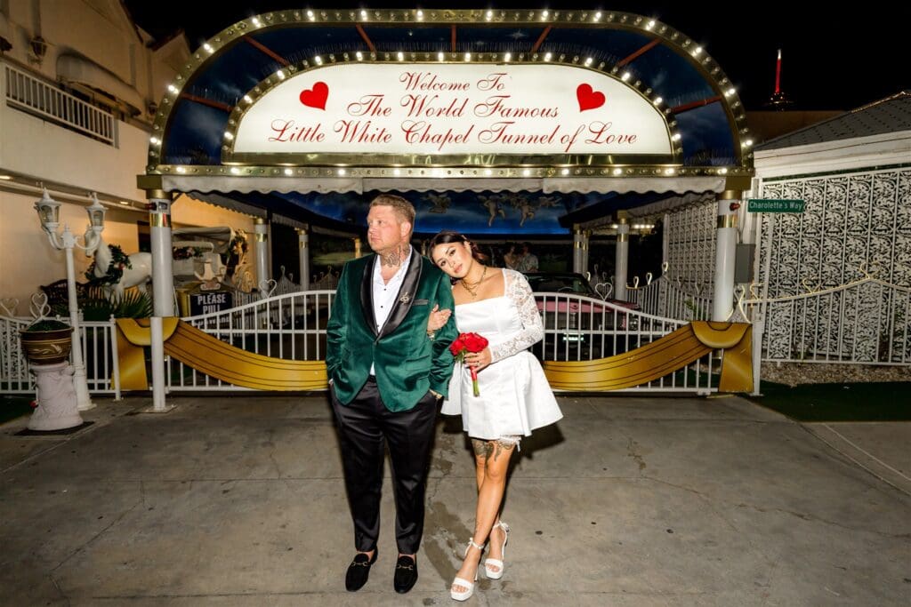 Bridal but Make It Rock & Roll: Little White Wedding Chapel Elopement You Can’t Miss