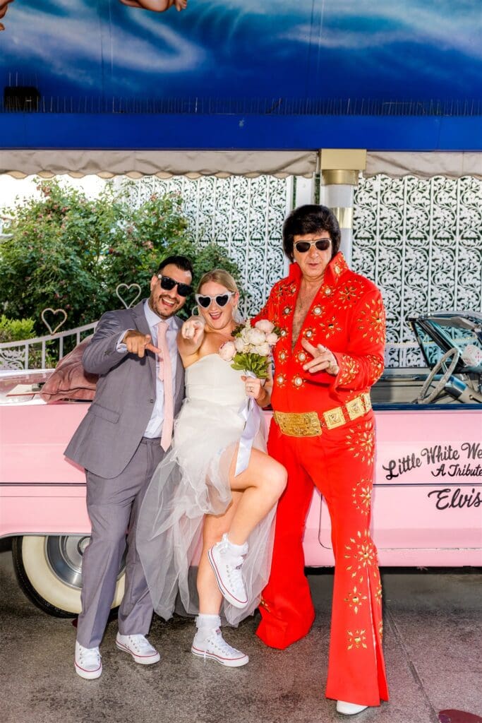 The Only Rule for This Sassy Little White Wedding Chapel Elopement? Just. Have. Fun.