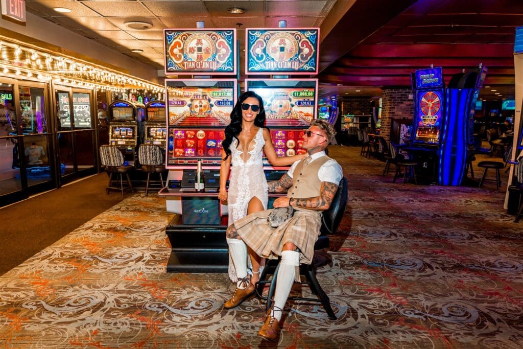 portrait of the newlyweds in DTLV
