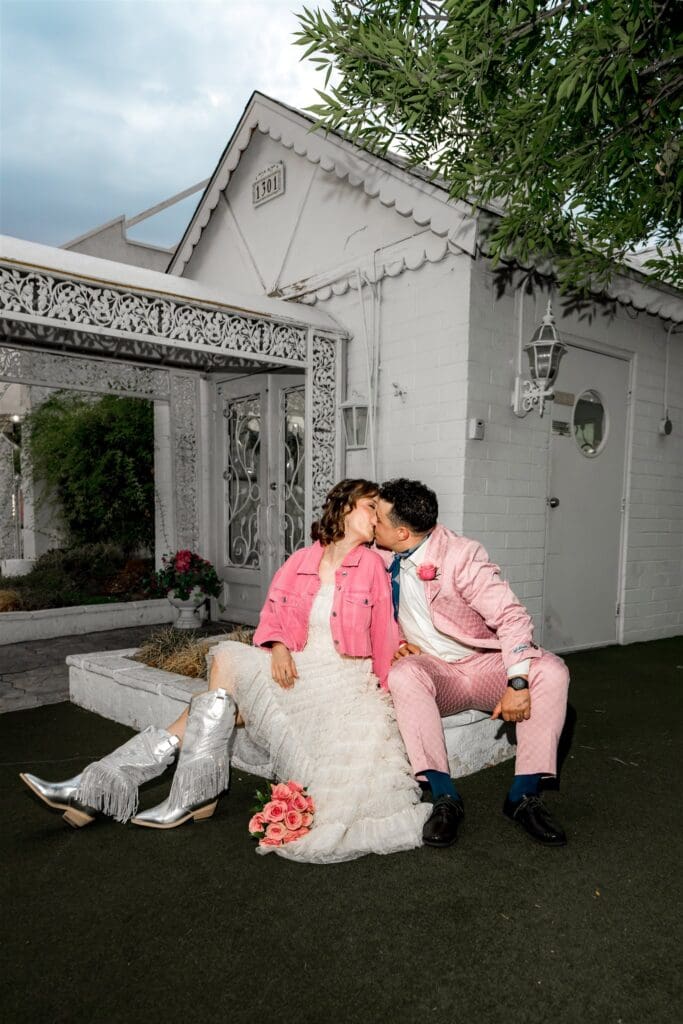 Pink, Punk & Totally Unhinged: Rusmina + Emil’s Untamed Las Vegas Elopement
