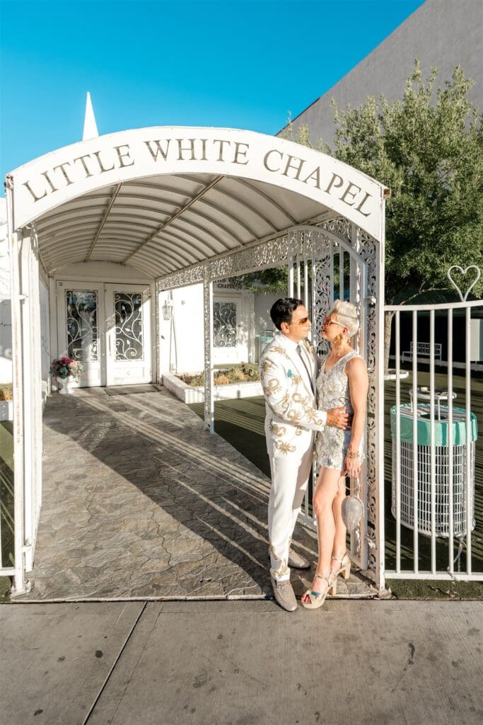 golden hour bridal portraits in vegas