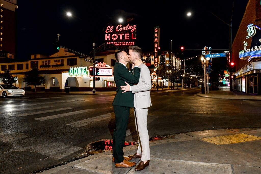 cute picture of the newly eloped couple kissing