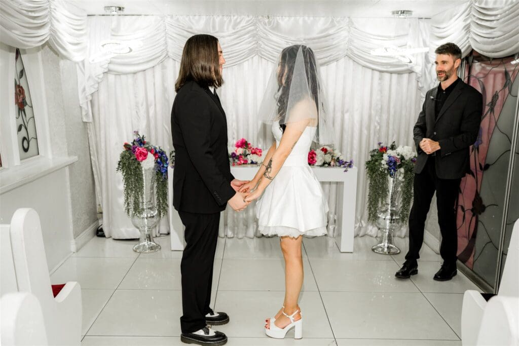 Are You Fun or Are You Lying? A Reckless Las Vegas Elopement at Little White Chapel