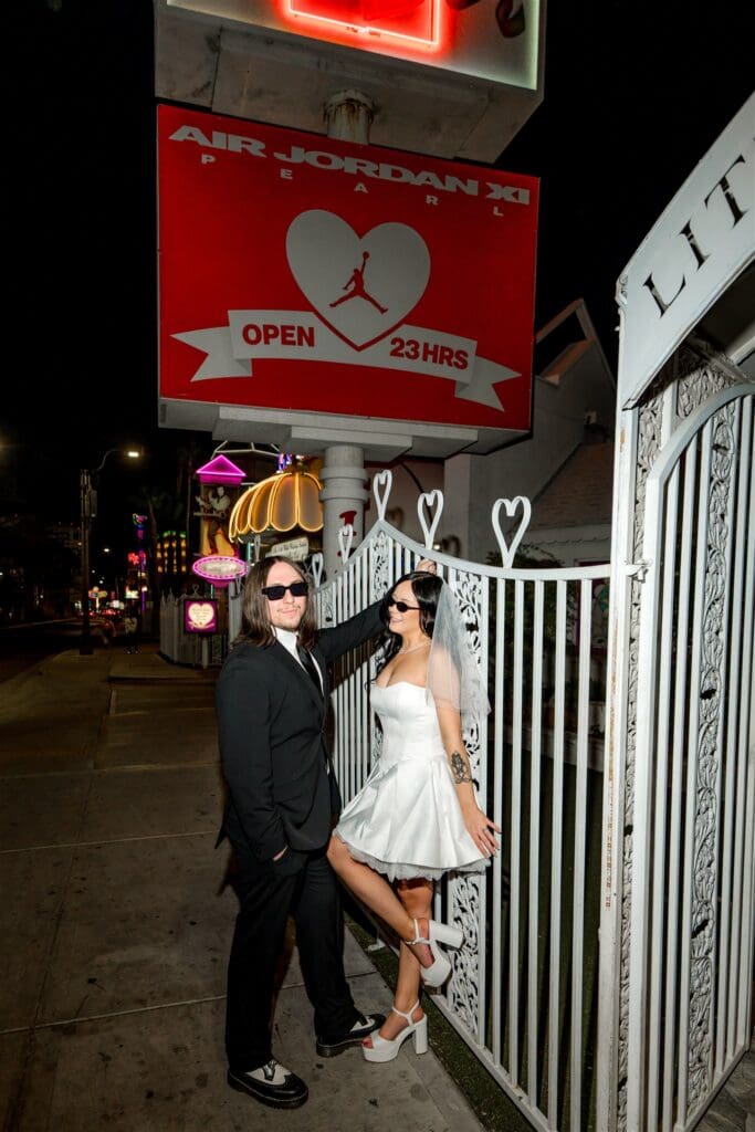 fun bridal session in DTLV