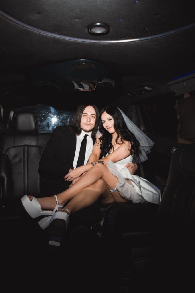 fun bridal portraits in las vegas