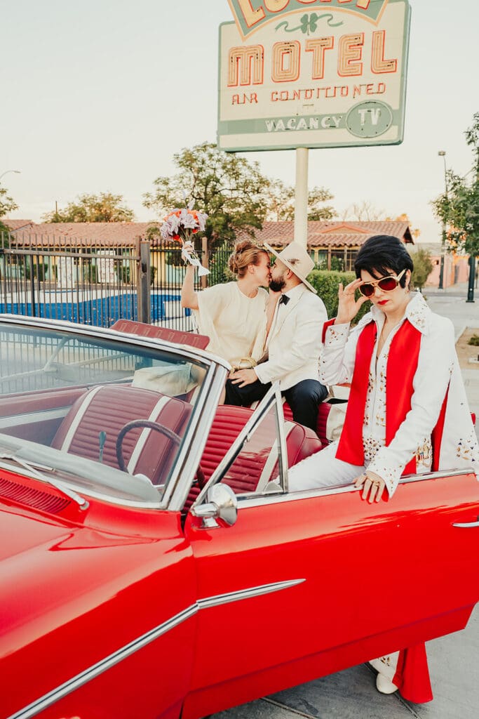playful bridal portraits in DTLV